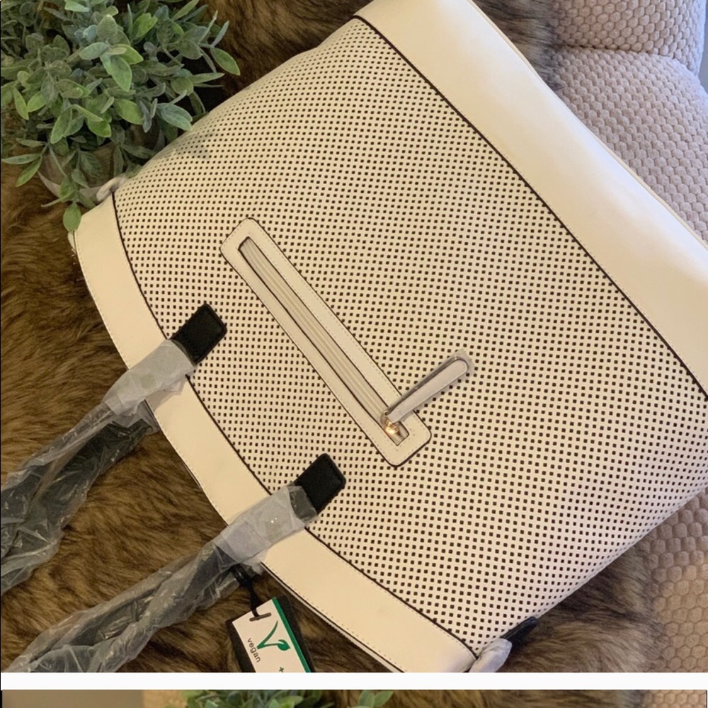 NWT Lead Free handbag